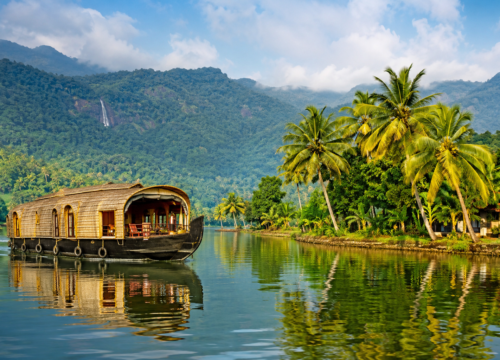 Kerala Houseboat Booking